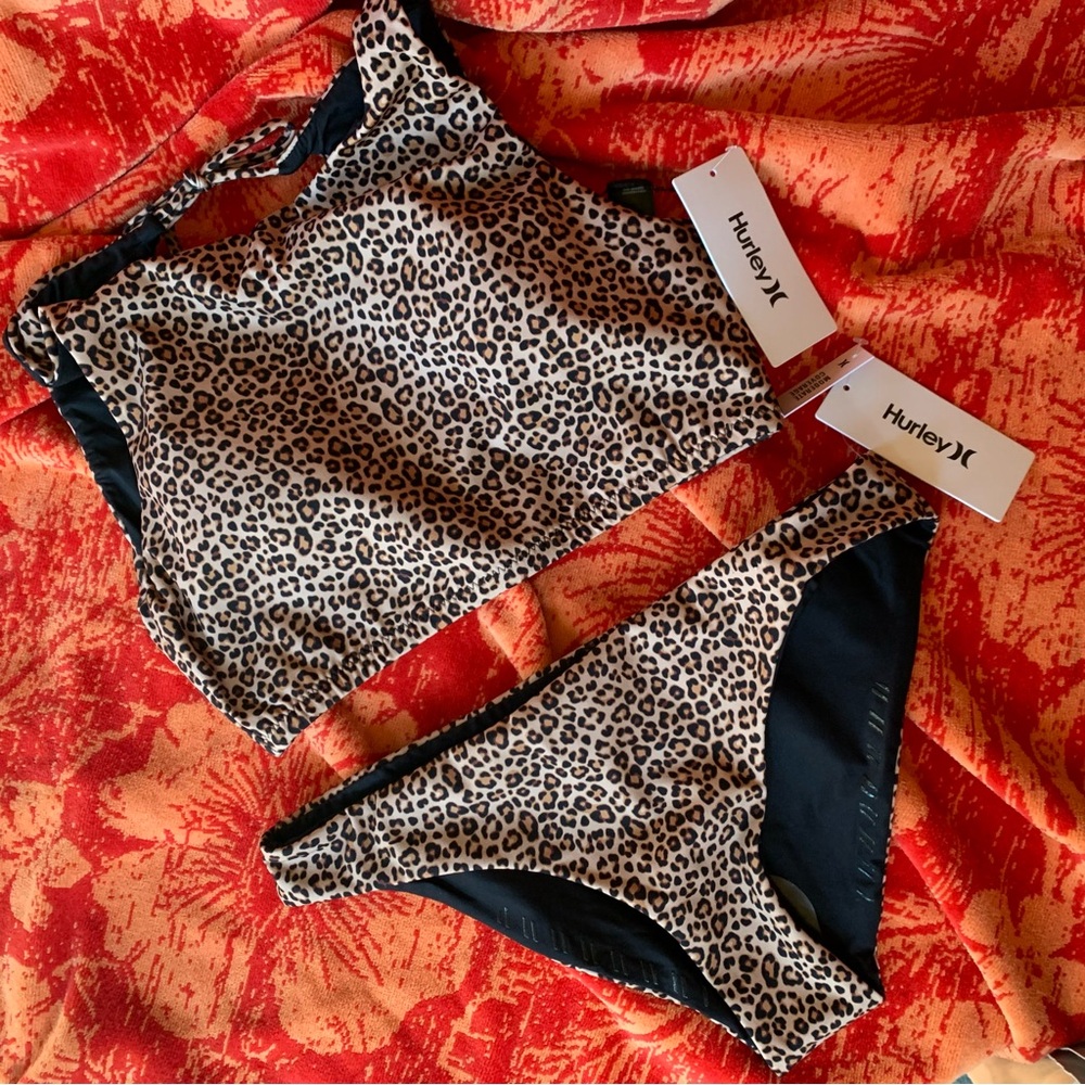 ***NWT*** HURLEY 2 PIECE BIKINI